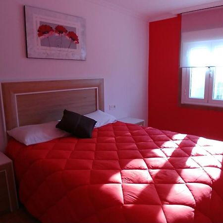 Apartamentos Luis Antonio Mestre او غروف الغرفة الصورة