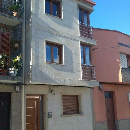Apartamentos Luis Antonio Mestre او غروف المظهر الخارجي الصورة